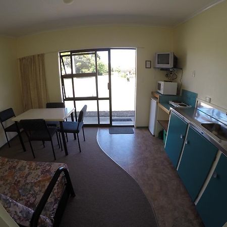 Opotiki Holiday Park Luaran gambar