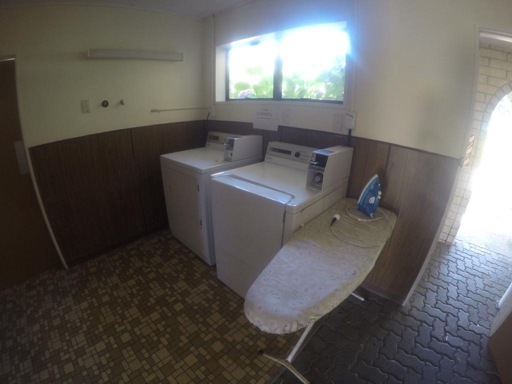 Opotiki Holiday Park Luaran gambar